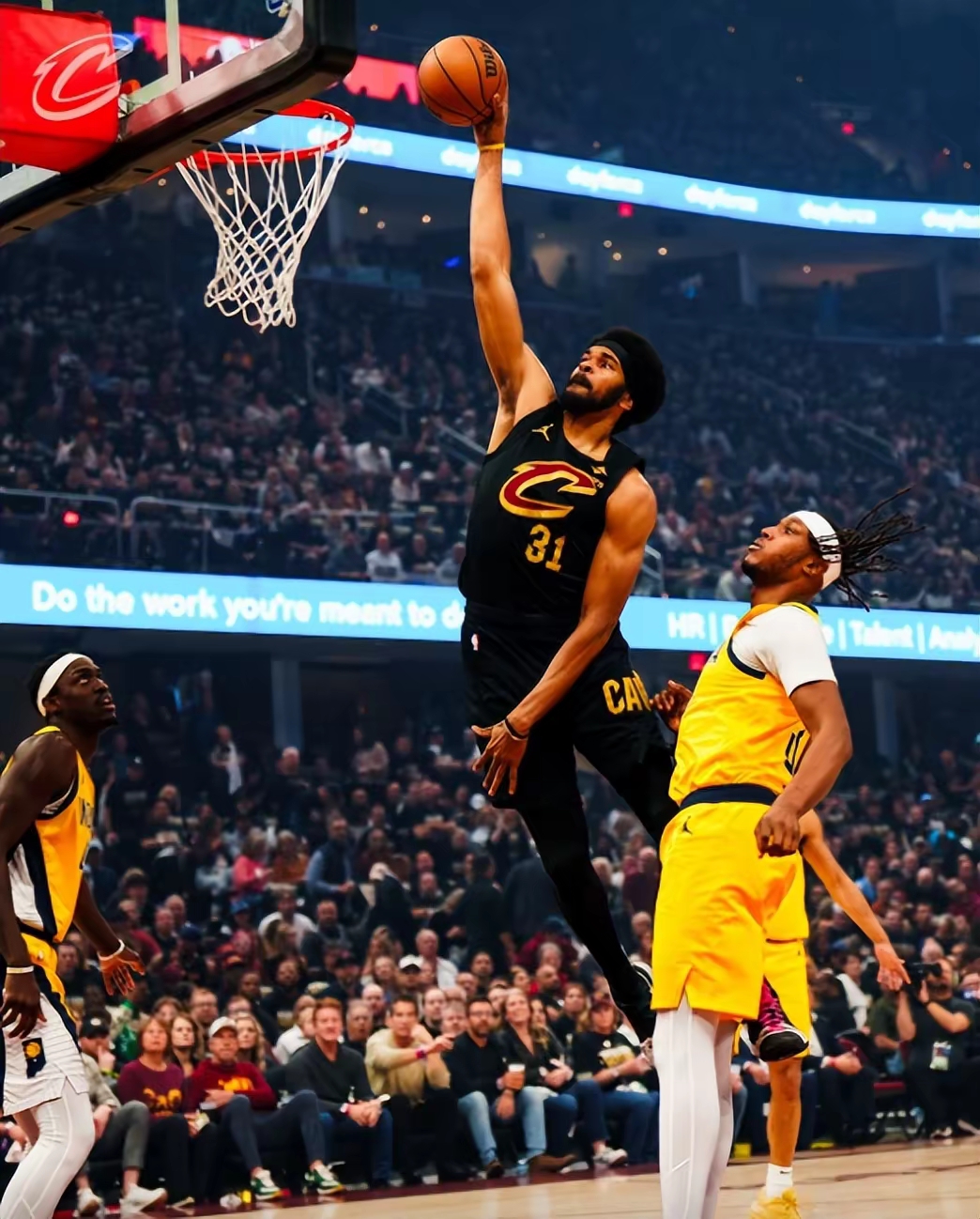 开云体育app-清晨克里夫兰骑士备战NBA总决赛，篮板制胜细节曝光，赛场秩序良好，球队文化再被提及的简单介绍